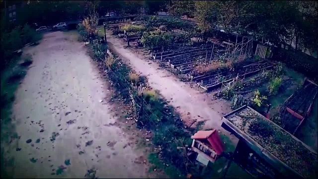 Gracias a Alberto Fernandez, vecino del barrio, por estos vídeos tan…